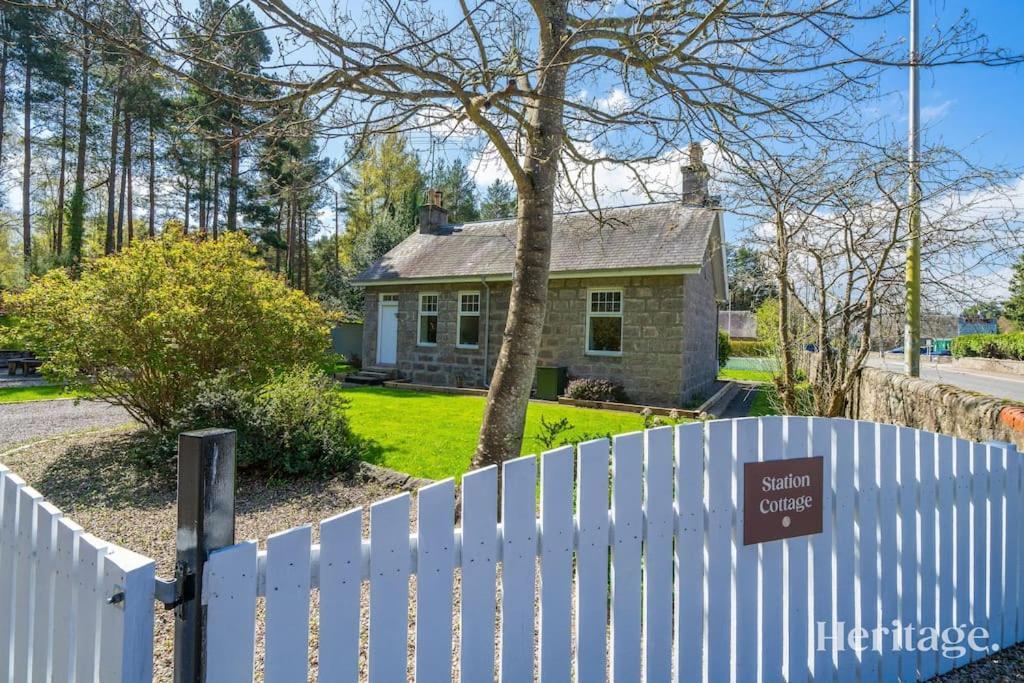 Holiday home Station Dinnet,